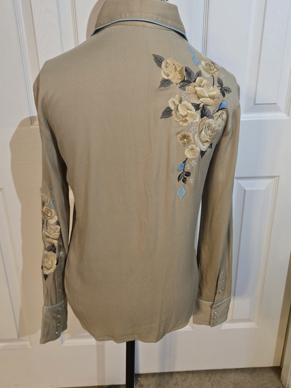 Stetson Brown and Tan Labeled Garment - Picture 2 of 4